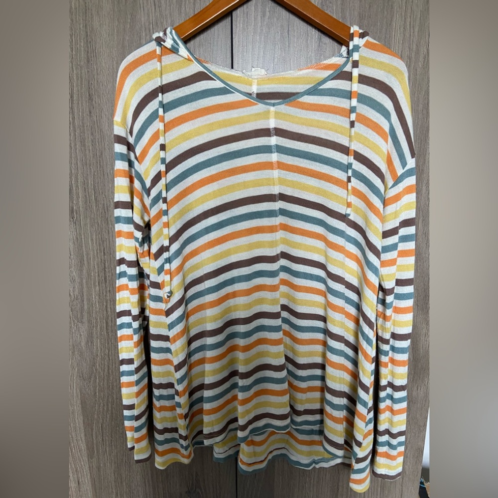 Easel pullover hoodie